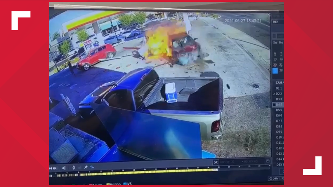 Ceres Fire Car crashes into gas pump at Shell station