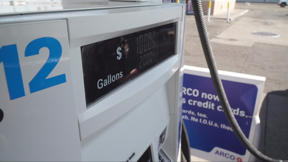 Democratic lawmakers in California propose gas tax refund