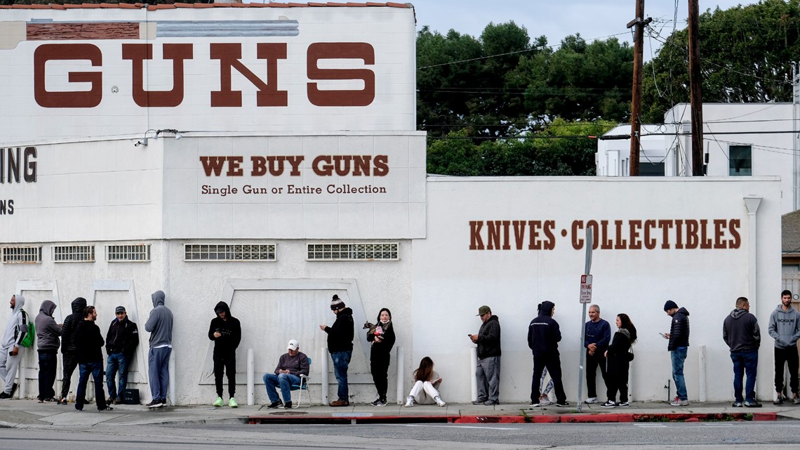Federal judge's ruling temporarily blocks California's gun law - Vimarsana News