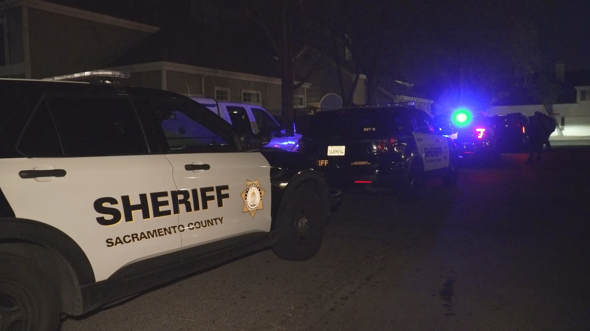 The Sacramento County Sheriff's Office has established a presence along Compton Parc Lane in Carmichael for an investigation Sunday night.