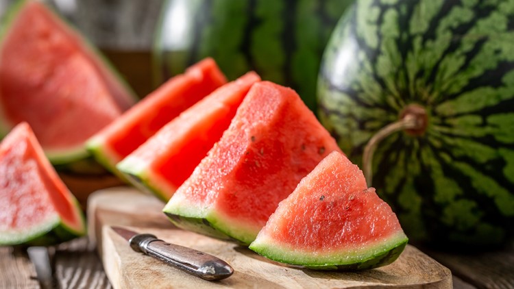 How to pick a watermelon | Healthy Living with Megan Evans