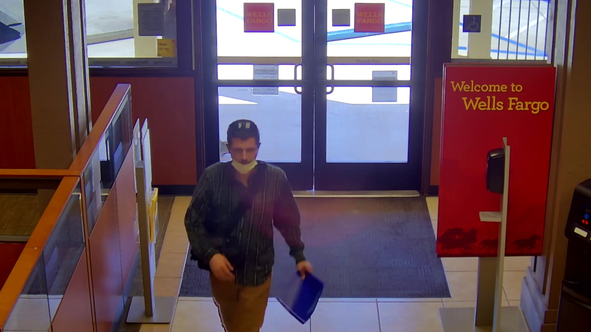 Auburn Police investigating Wells Fargo robbery | abc10.com