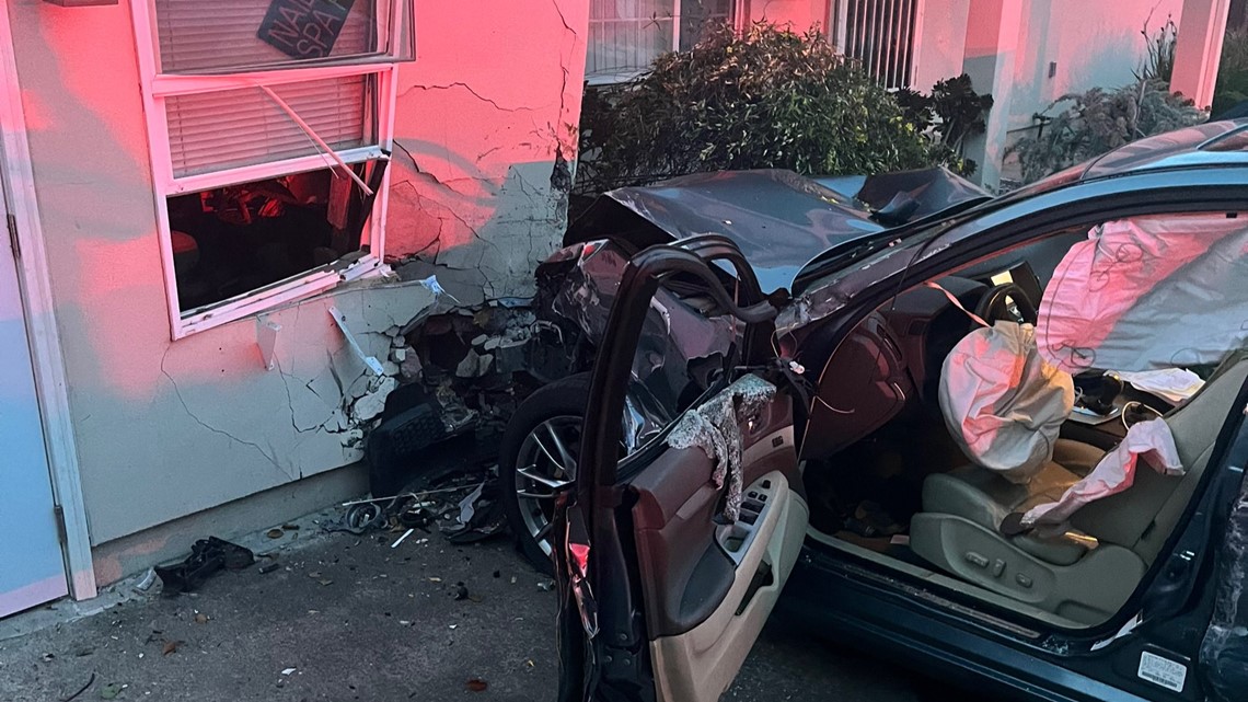 Accident in Arden Arcade Car crashes into house