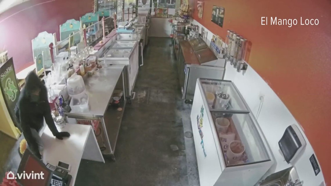 West Sacramento businesses burglarized | Caught on Camera - Vimarsana News