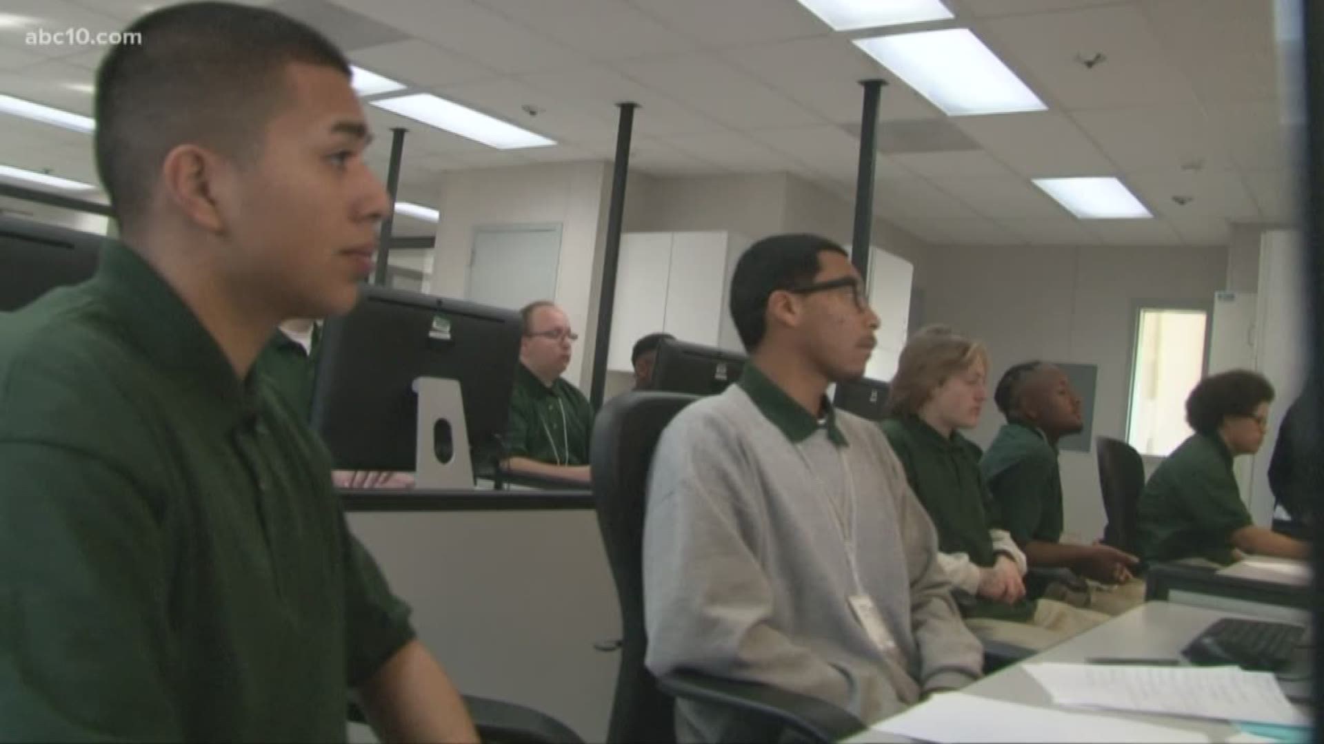 Code 7370 is an 18-month, technology-based training program supported by the San Francisco-based non-profit The Last Mile. It teaches offenders basic computer skills, coding instruction to help create websites and apps.