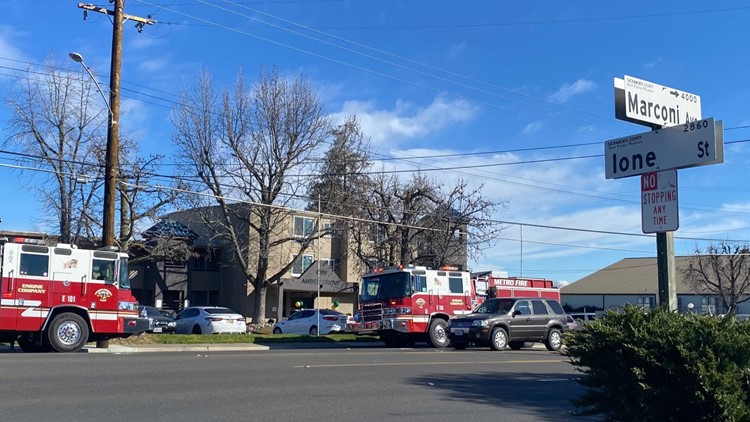 18 people without a home after apartment fire in Arden-Arcade
