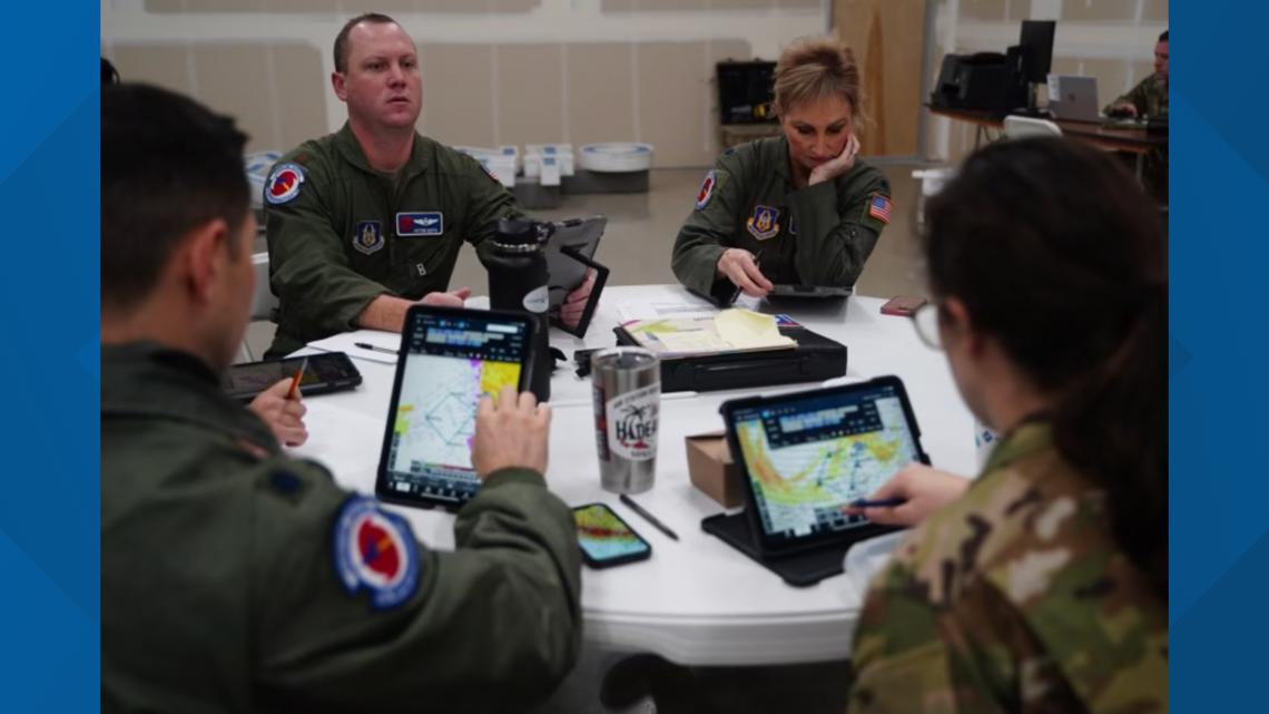 California Atmospheric River: Hurricane hunters fly into storm - Vimarsana News