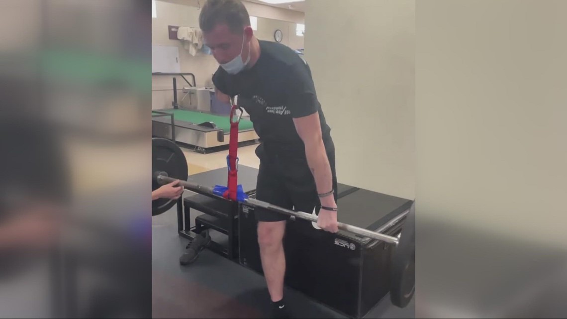 Folsom welcomes home Marine severely wounded in Kabul airport attack - Vimarsana News