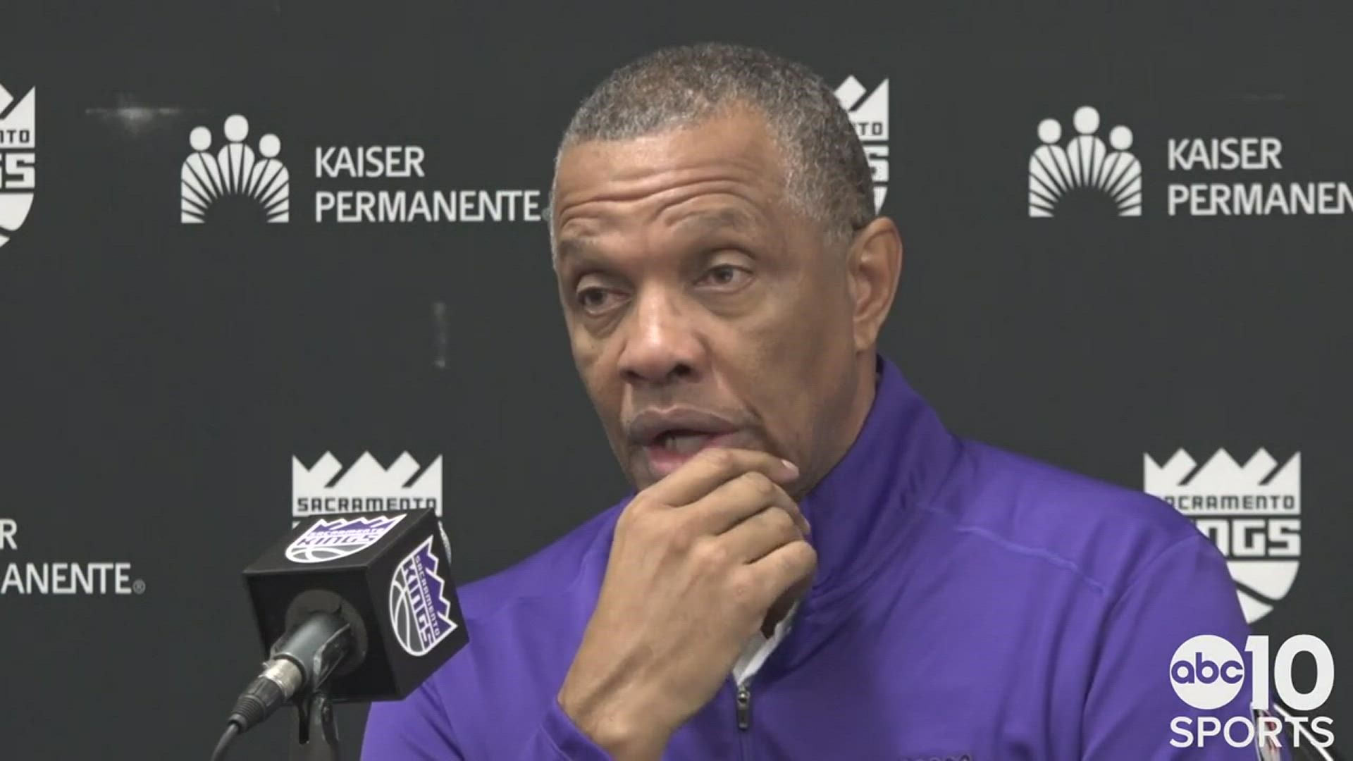 After Tuesday's 117-92 loss to the Lakers, Kings interim coach Alvin Gentry apologizes to the fans after Sacramento's 'embarrassing' second half performance.