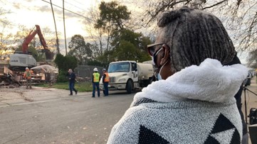 'It's a sweet victory' | Oak Park grandmother regains property rights from receivership with help from community groups