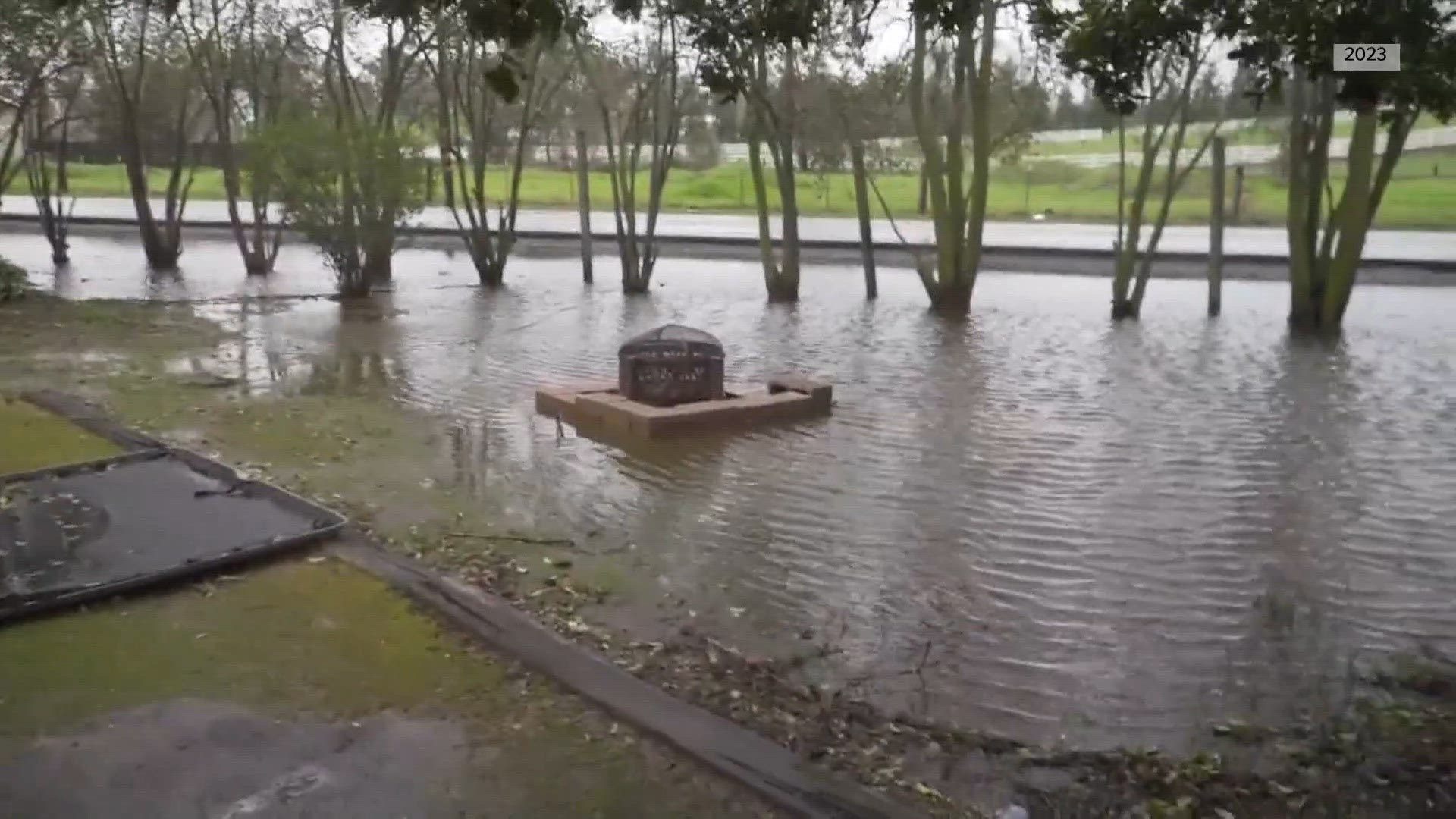 Flood stages lowered at two Cosumnes River locations in Sacramento County