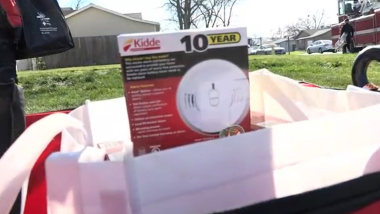 Recent deadly fires prompt Sacramento Metro Fire to install smoke detectors in impacted neighborhoods