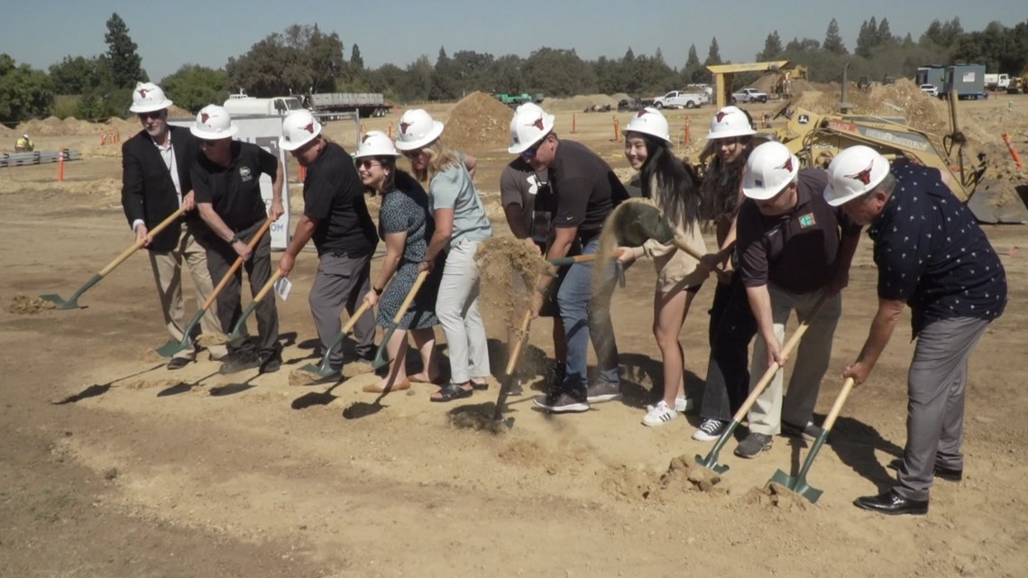 Citrus Heights Mesa Verde High sports stadium to be built | abc10.com