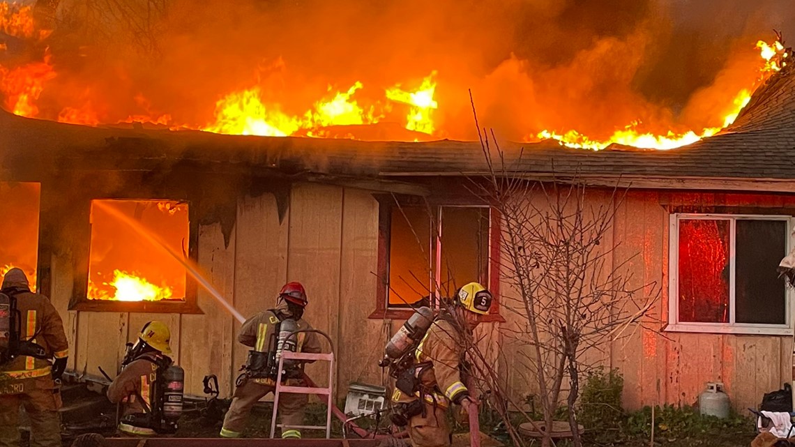 Multiple homes catch fire in Gridley - Vimarsana News