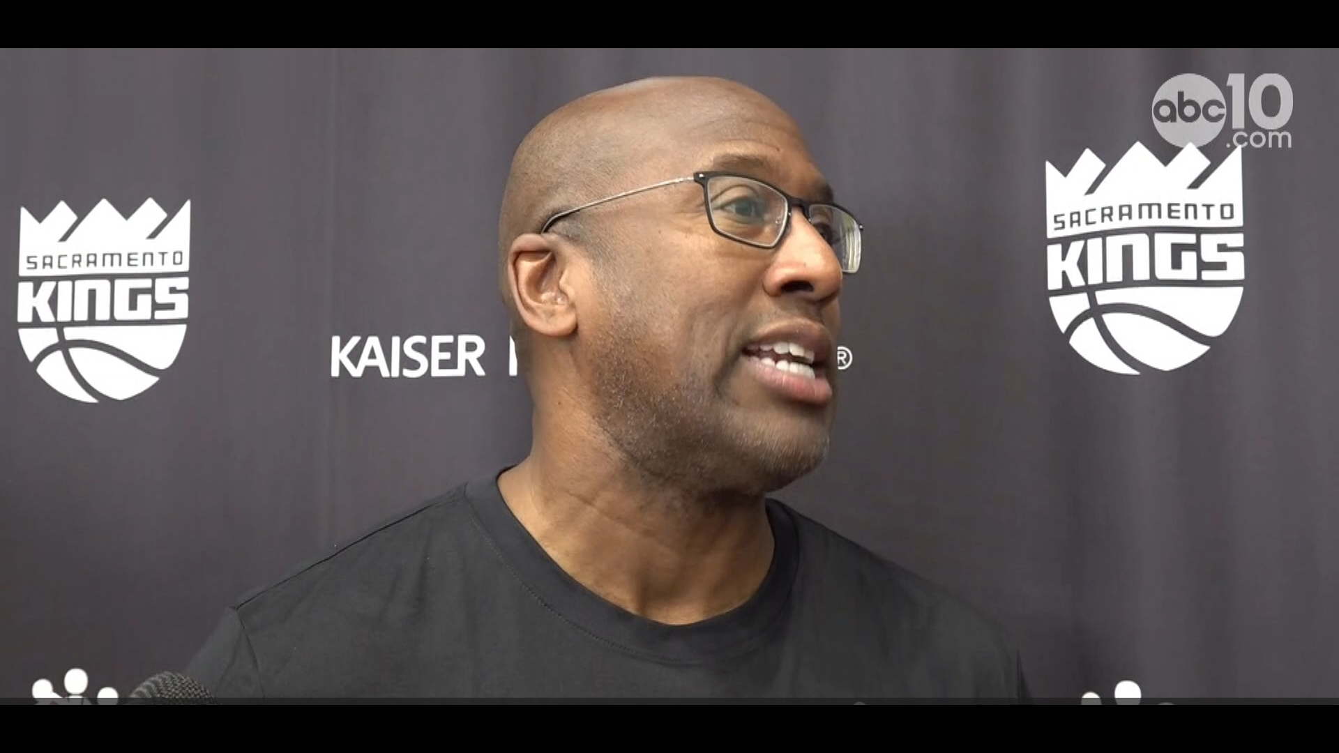 Sacramento Kings head coach Mike Brown talks about the latest day of training camp, hunger for competition and more.