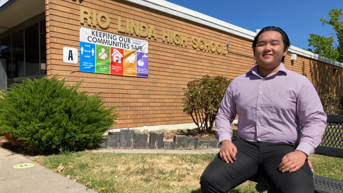 Senior graduating with enough credits to be sophomore in college - Vimarsana News