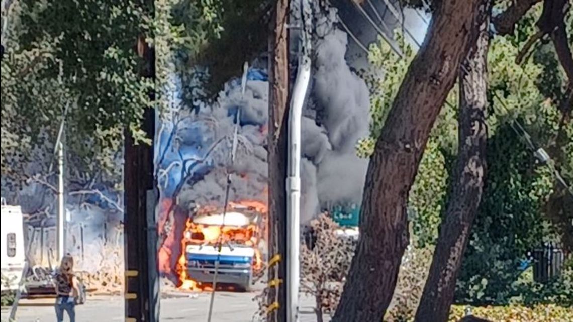 RV fire in North Sacramento near Commerce Circle - Vimarsana News