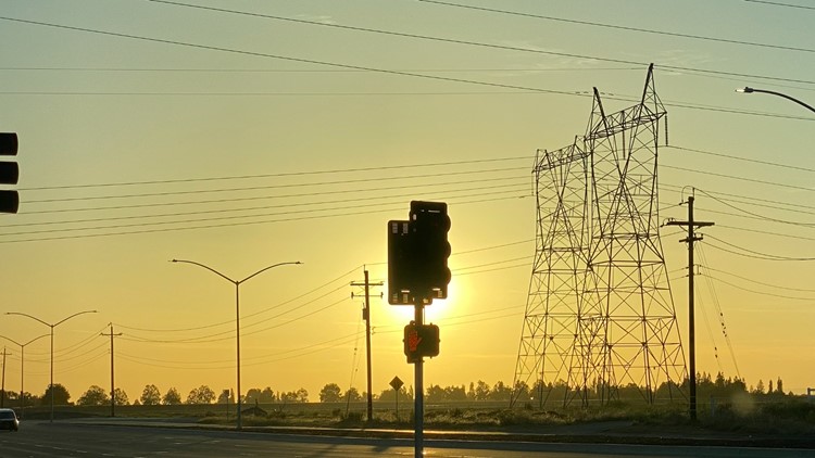 Stockton approves alternate electric utility option to PG&E