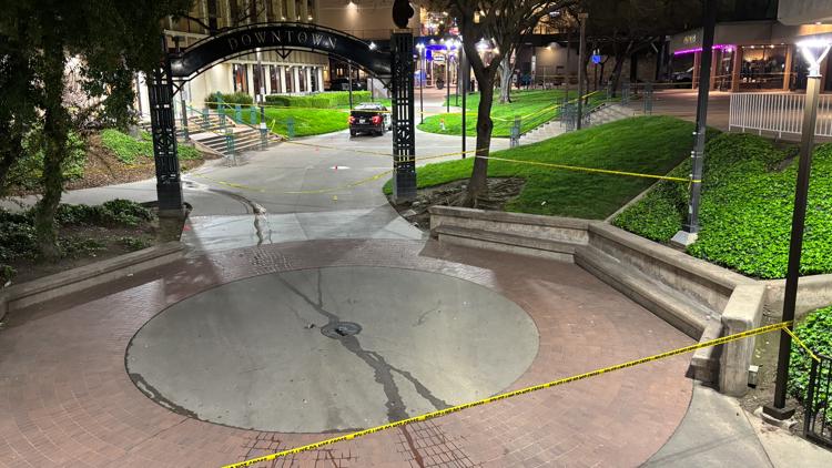 Man killed, woman injured in downtown Sacramento stabbing; no suspect ...
