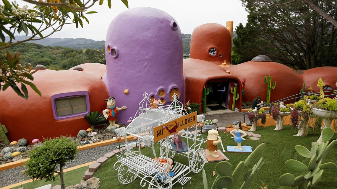 Hillsborough, Calif., neighborhood says Flintstones house ...