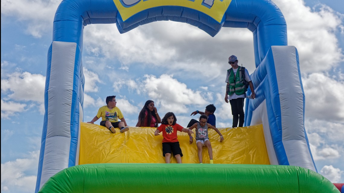 'World's Largest Bounce House' heading to Elk Grove, Sacramento
