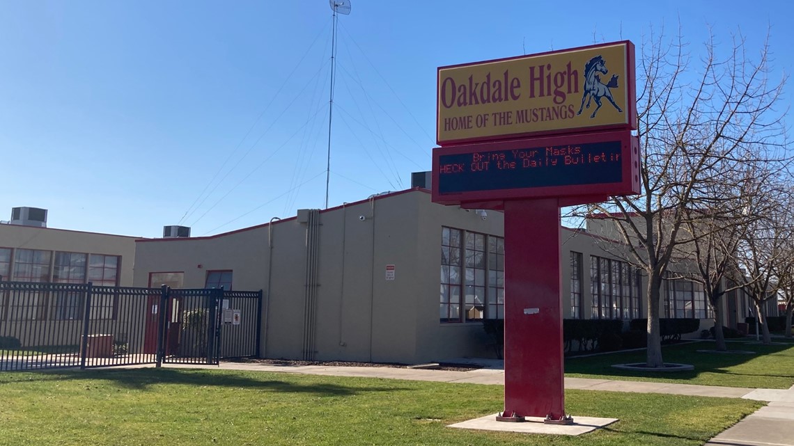 Maskless Oakdale students won't be allowed in class without mask