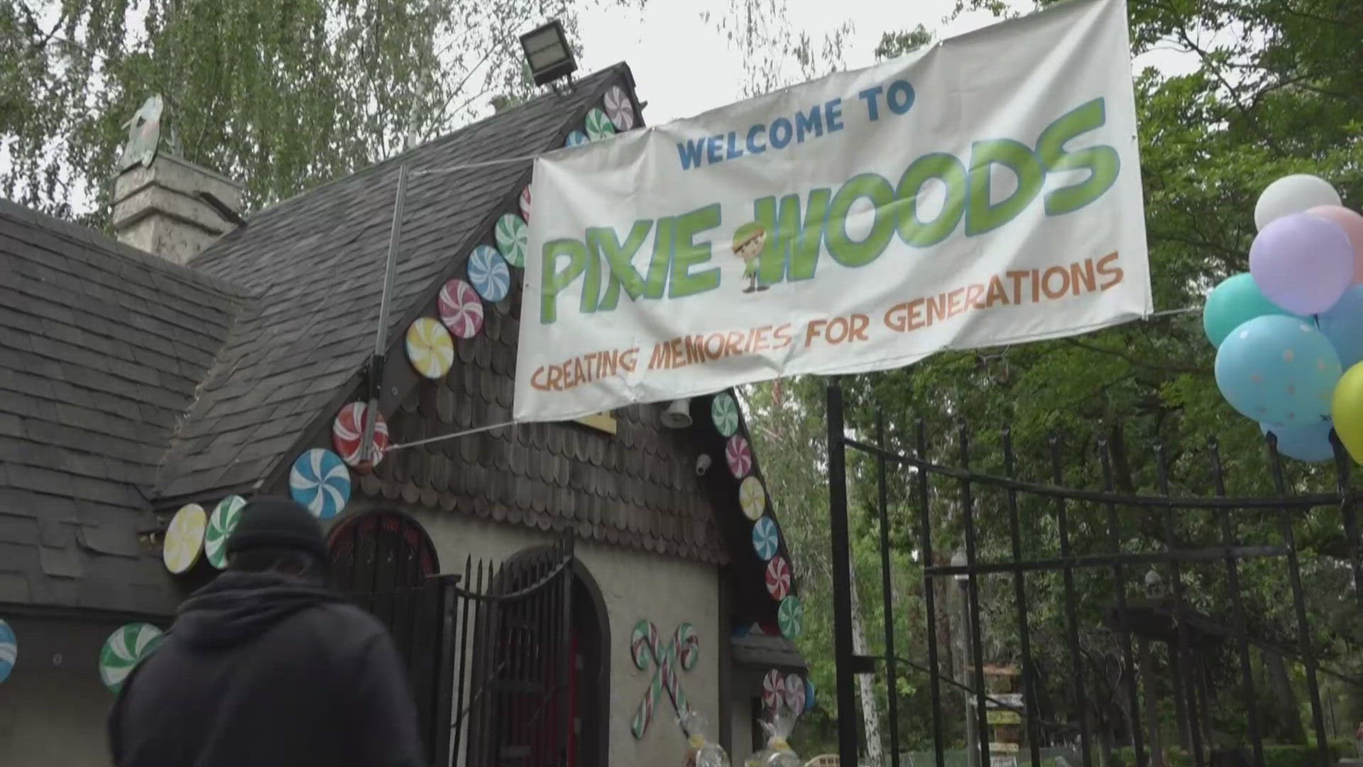 Pixie Woods, the Stockton amusement park, kicked off its season. The city invested nearly $183k to prune 178 palm trees throughout the park.