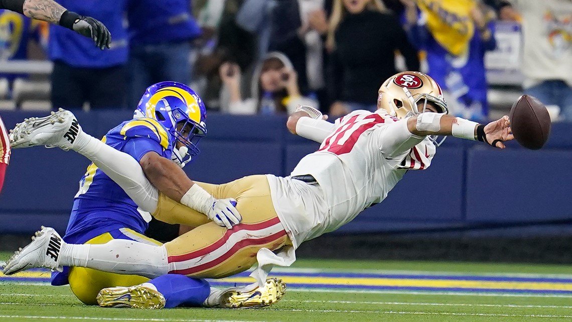 Rams' Aaron Donald breaks down in tearful interview after winning Super  Bowl 56: 'I dreamed this'