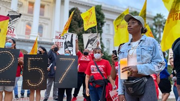 Workers rally at Capitol for bill that could overhaul California's fast food sector
