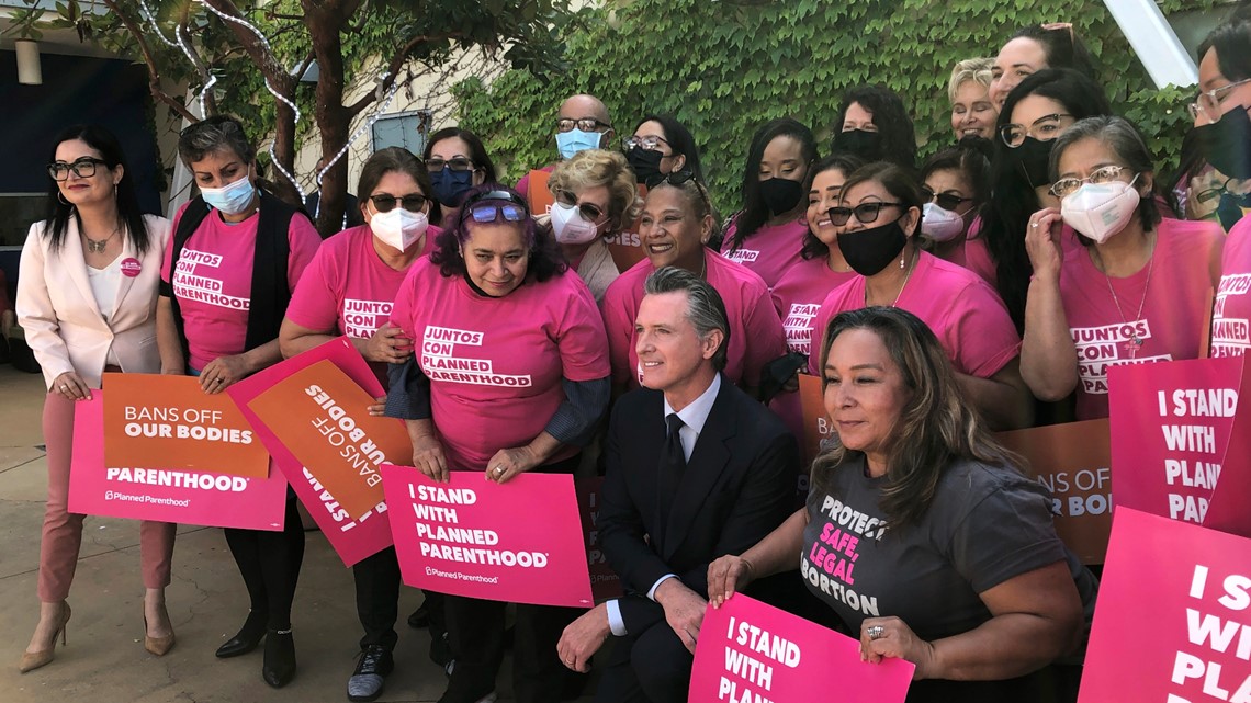 Roe v. Wade | Newsom backs plan to pay for some abortions - Vimarsana News
