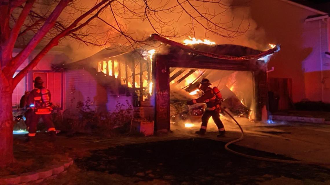 Two injured during house fire in Roseville Friday evening - Vimarsana News