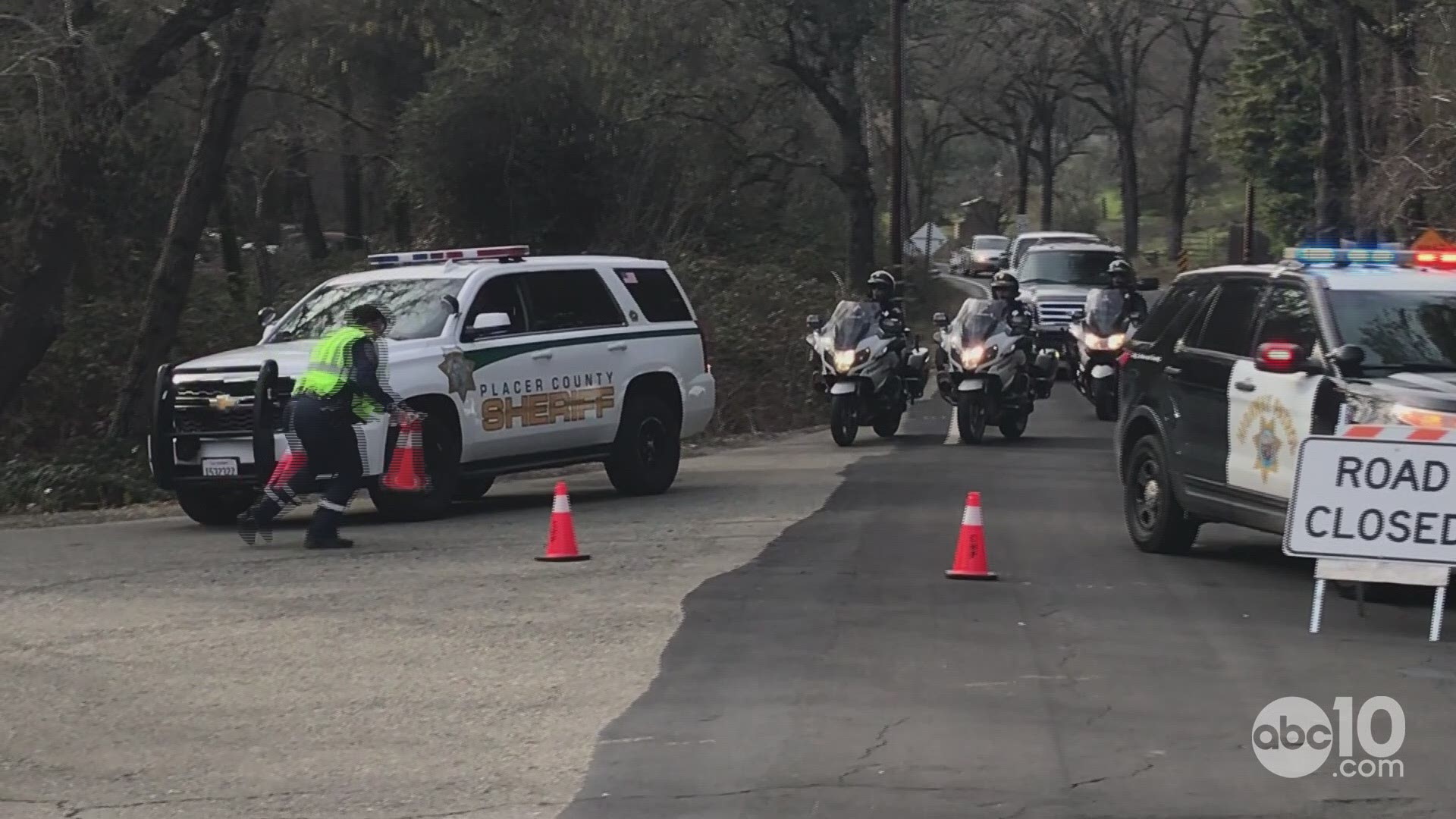 Deputies from the Placer County Sheriff’s Office and the Rancho Cordova Police Department escort the body of Anthony Lawrence Wright Junior, killed in a plane crash.