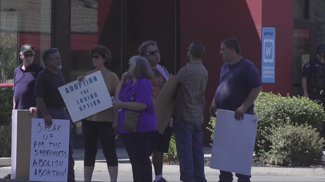 Annual Modesto straight pride event met with counter protesters