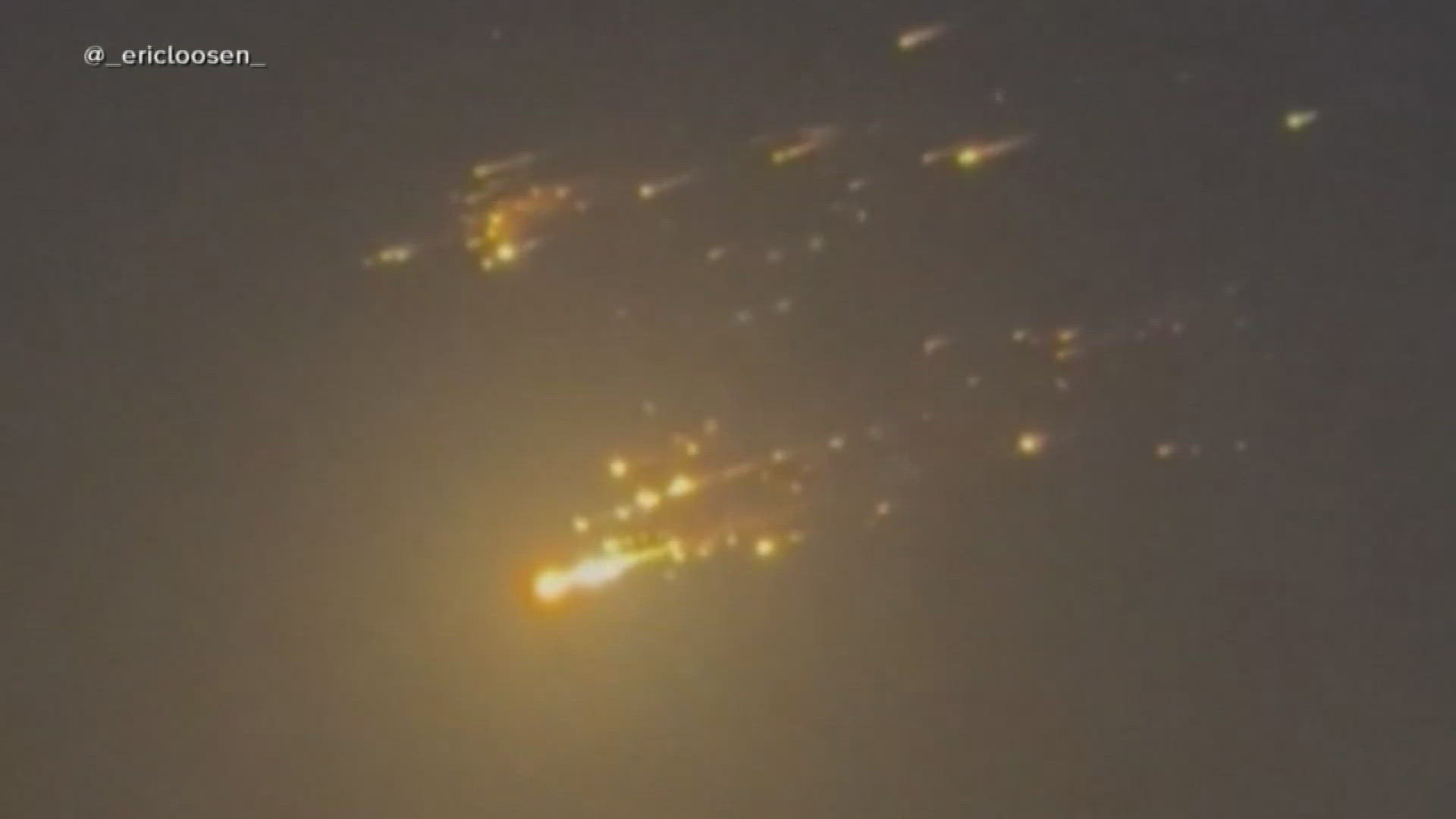 Spacex Rockets Exploded SpaceX rocket explodes minutes into a test flight, causing debris to ...