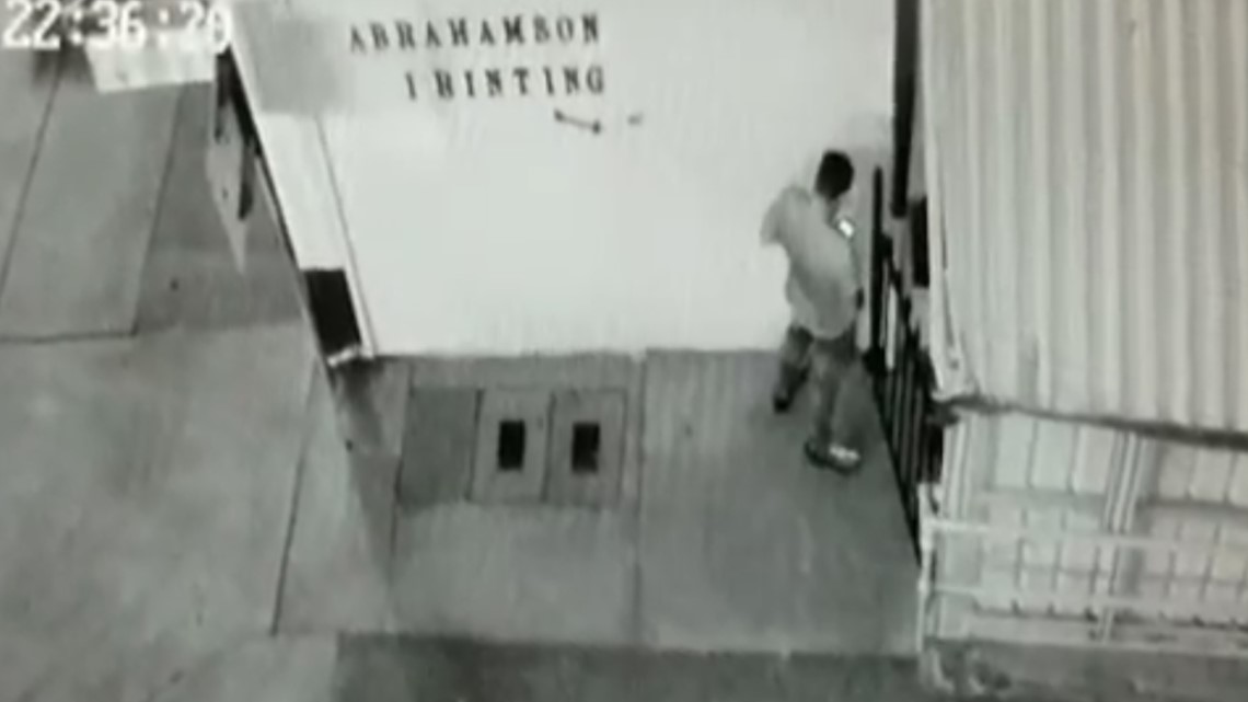 Lodi bar guests caught urinating on walls, entryways of other businesses | abc10.com