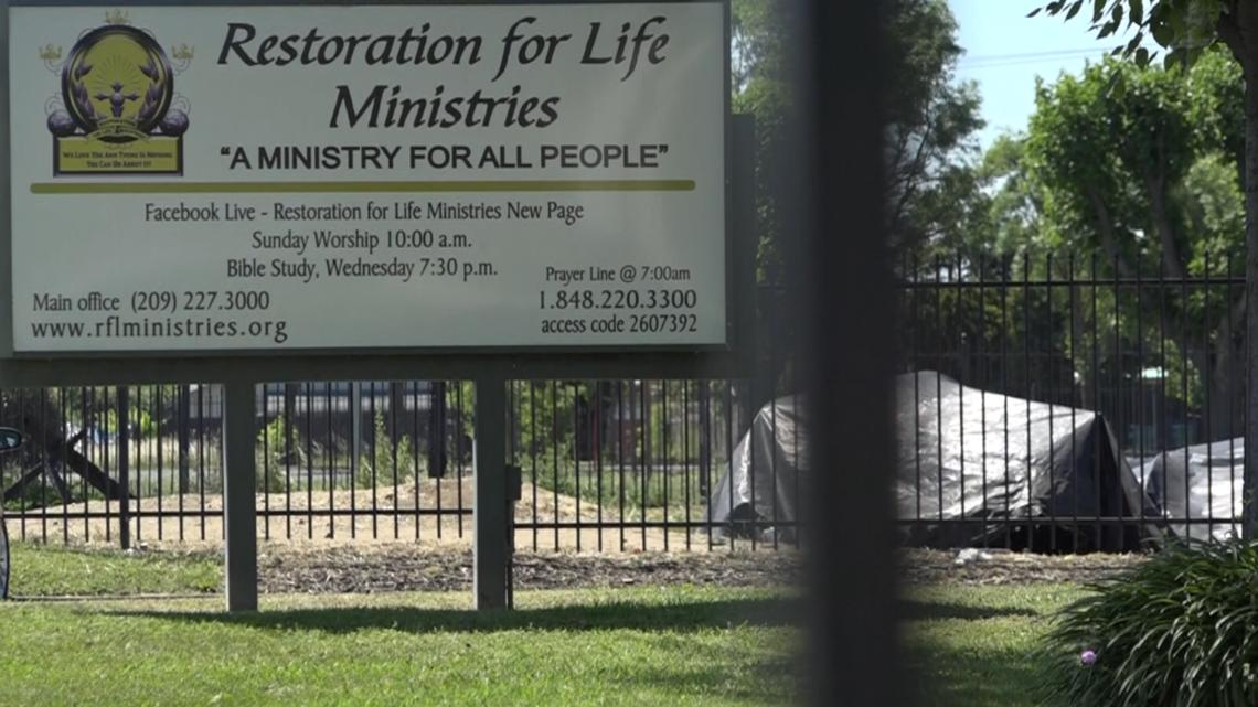 Stockton homeless encampment returns hours after city cleanup