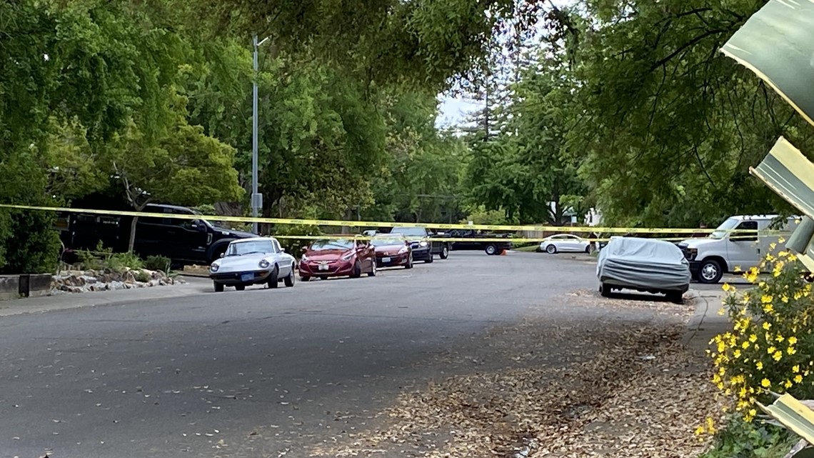 Davis Stabbings: Police search home, plan news conference - Vimarsana News