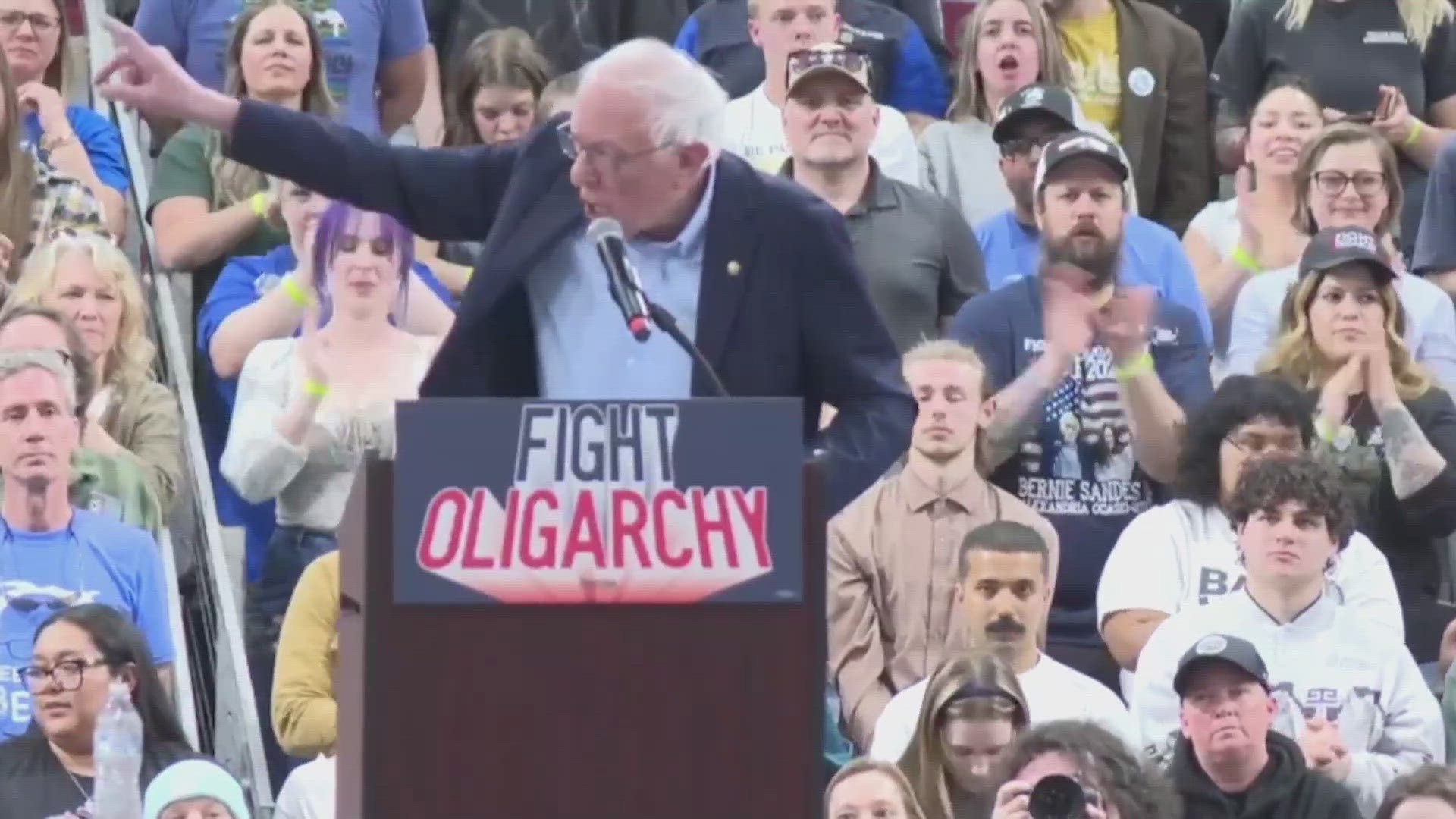 Two national progressive leaders are bringing their message to the Sacramento region on Tuesday.