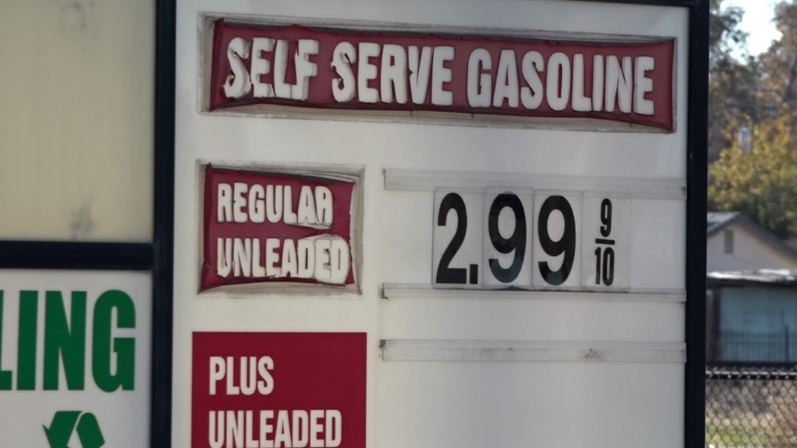 2.99 gas being sold at Woodland gas station brings holiday cheer