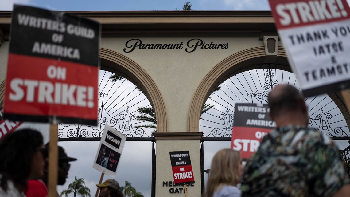 Tentative Deal Reached To End The Hollywood Writers Strike | Abc10.com