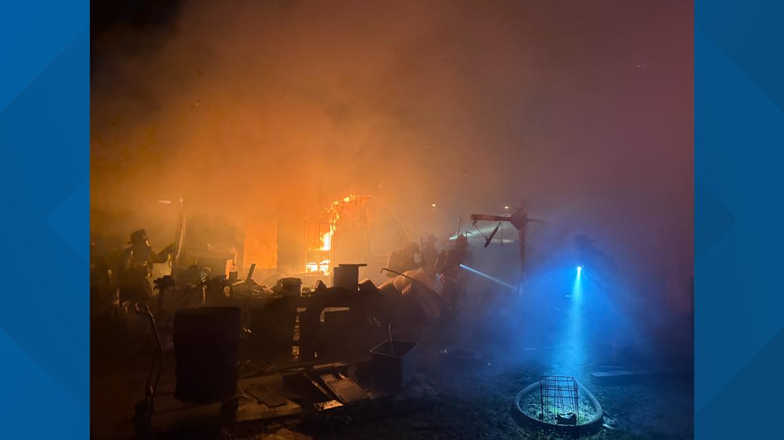 1 dead after early-morning shop fire in Tracy