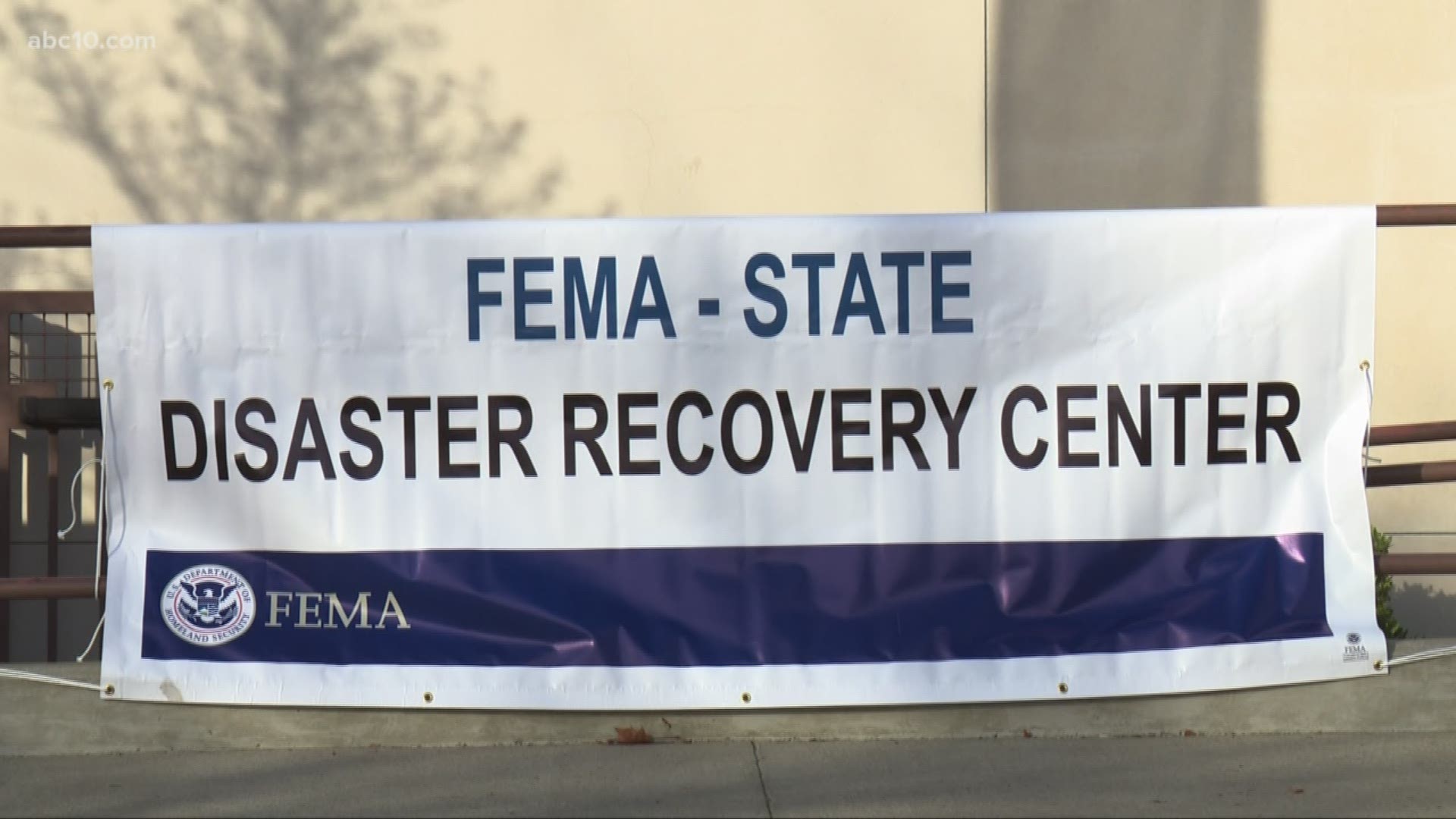 Six Mobile Disaster Recovery Centers are now open in Northern California to help displaced Camp Fire survivors.
Subscribe at: https://goo.gl/vai8Eu
Find ABC10 online: https://www.abc10.com/
Like ABC10 on Facebook: https://www.facebook.com/ABC10tv/
Follow ABC10 on Twitter: https://twitter.com/ABC10