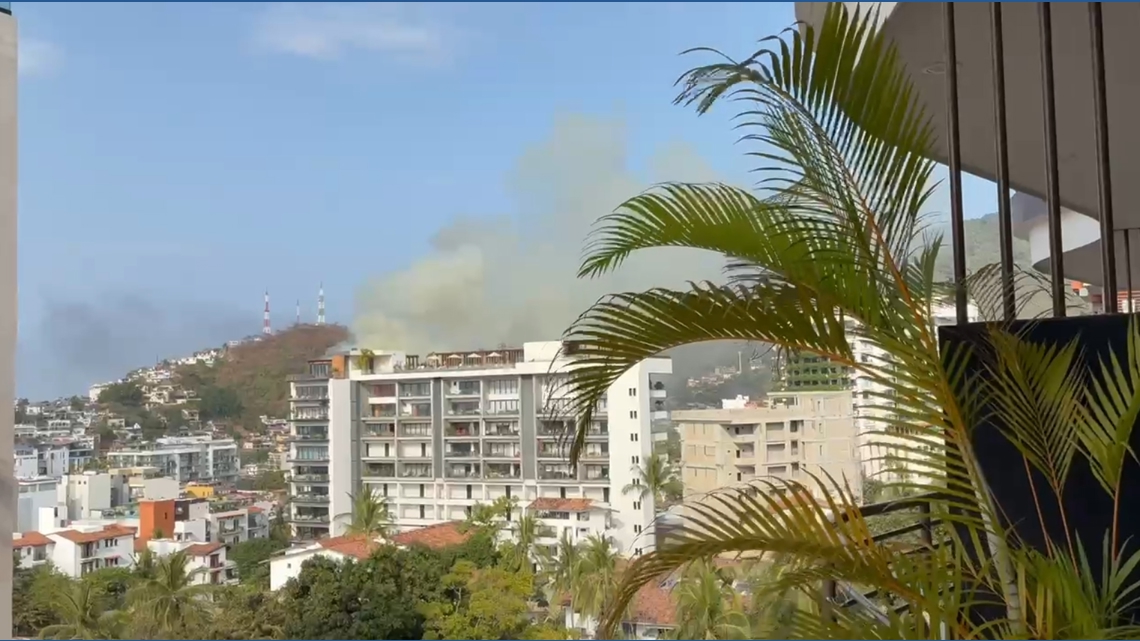 California travelers describe chaos in Puerto Vallarta after cartel leader killed