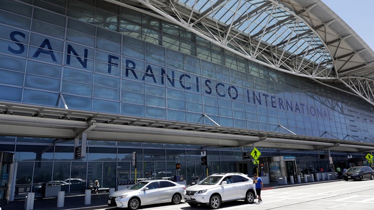 2 planes aborted landings in San Francisco when a Southwest jet taxied across runways