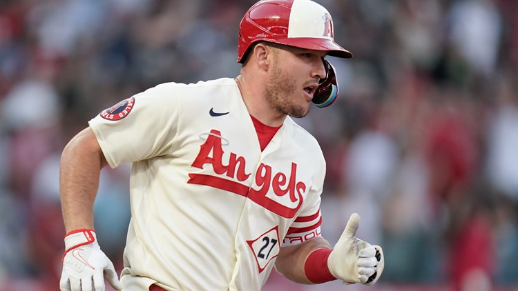 Trout and Family React to 2014 MVP Award