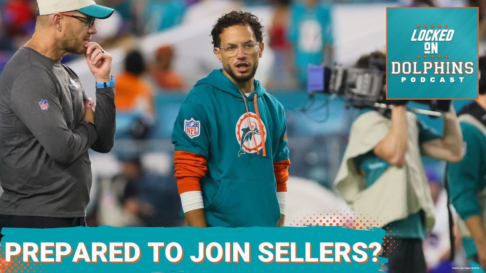 As the NFL trade deadline approaches, the Miami Dolphins find themselves at a crossroads.