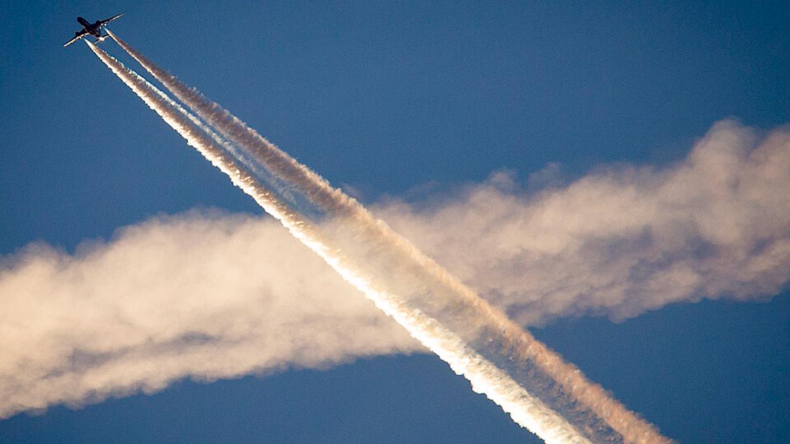 Conspiracy theories around chemtrails are false | abc10.com