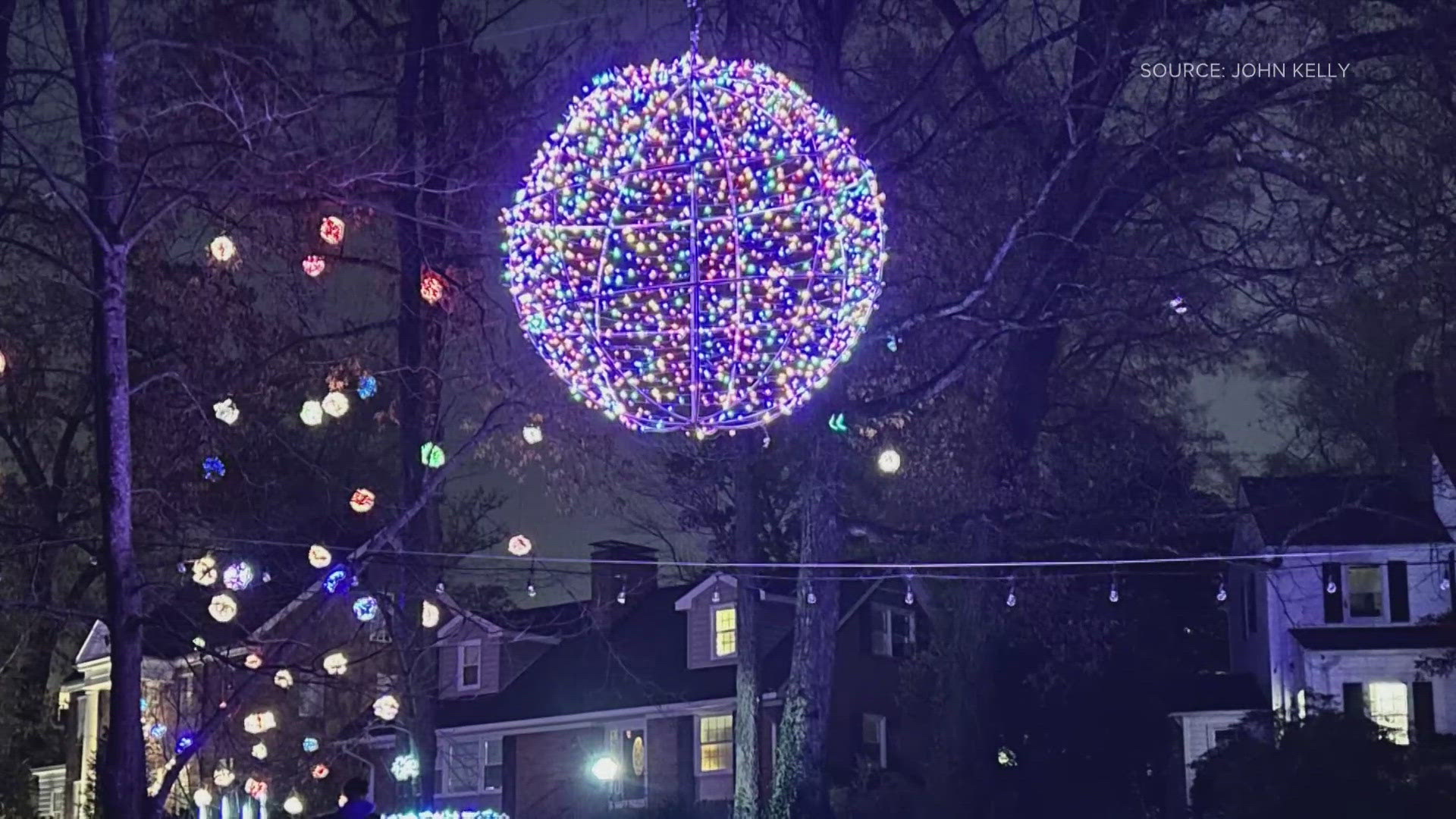 The Sunset Hills neighborhood is known for its Christmas balls. A big piece of the tradition is now back.   