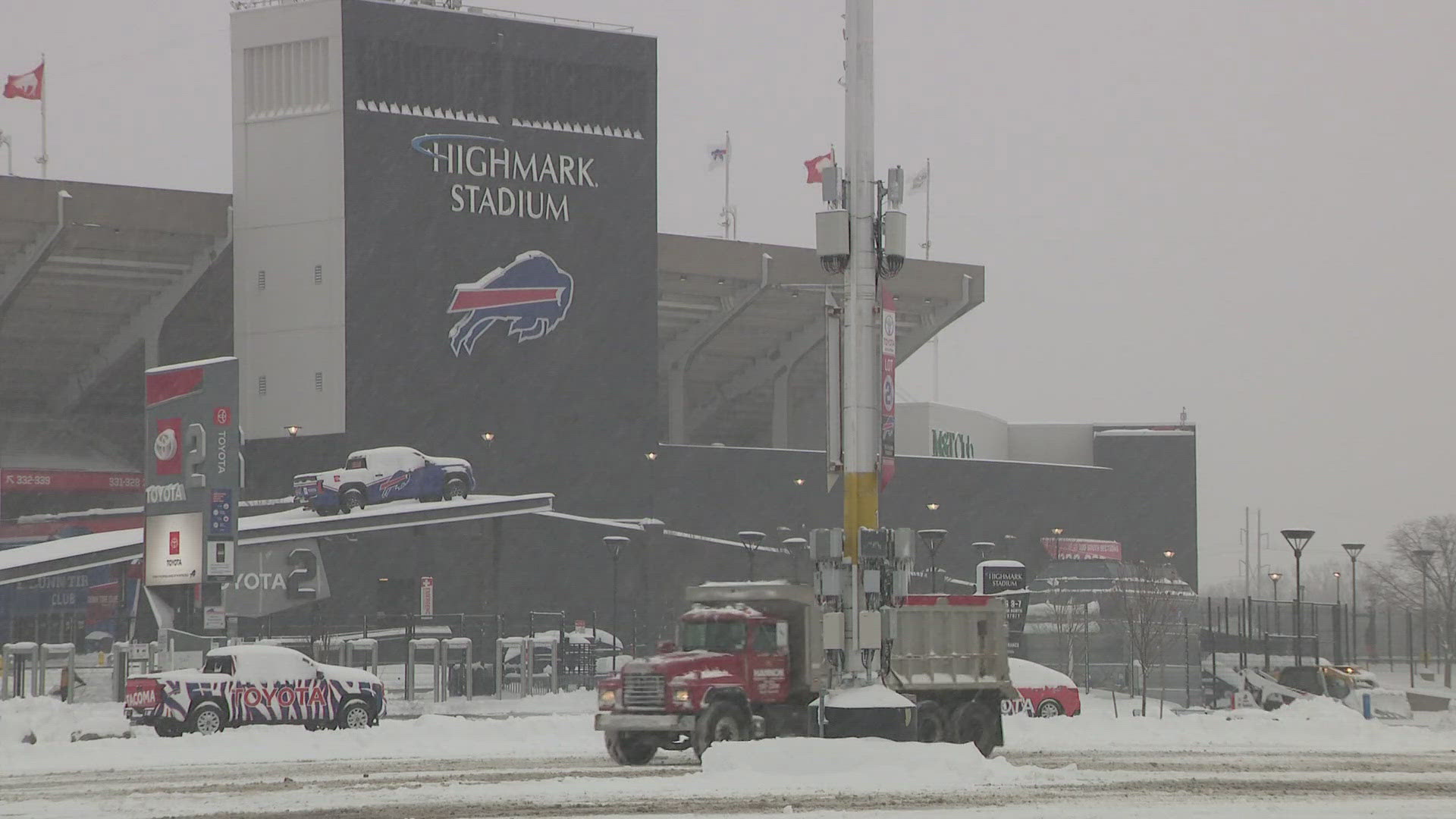 Many fans say the winter weather might give the Bills an advantage in the game against the 49ers.