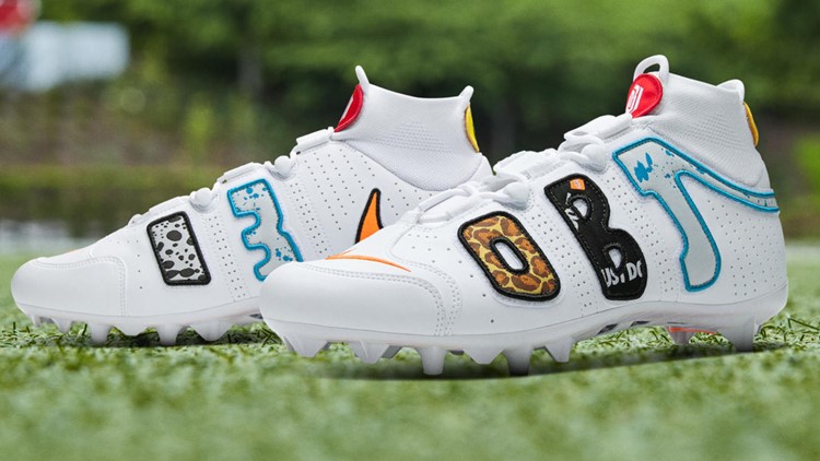 obj football shoes